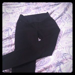 GAP straight leg maternity jean!